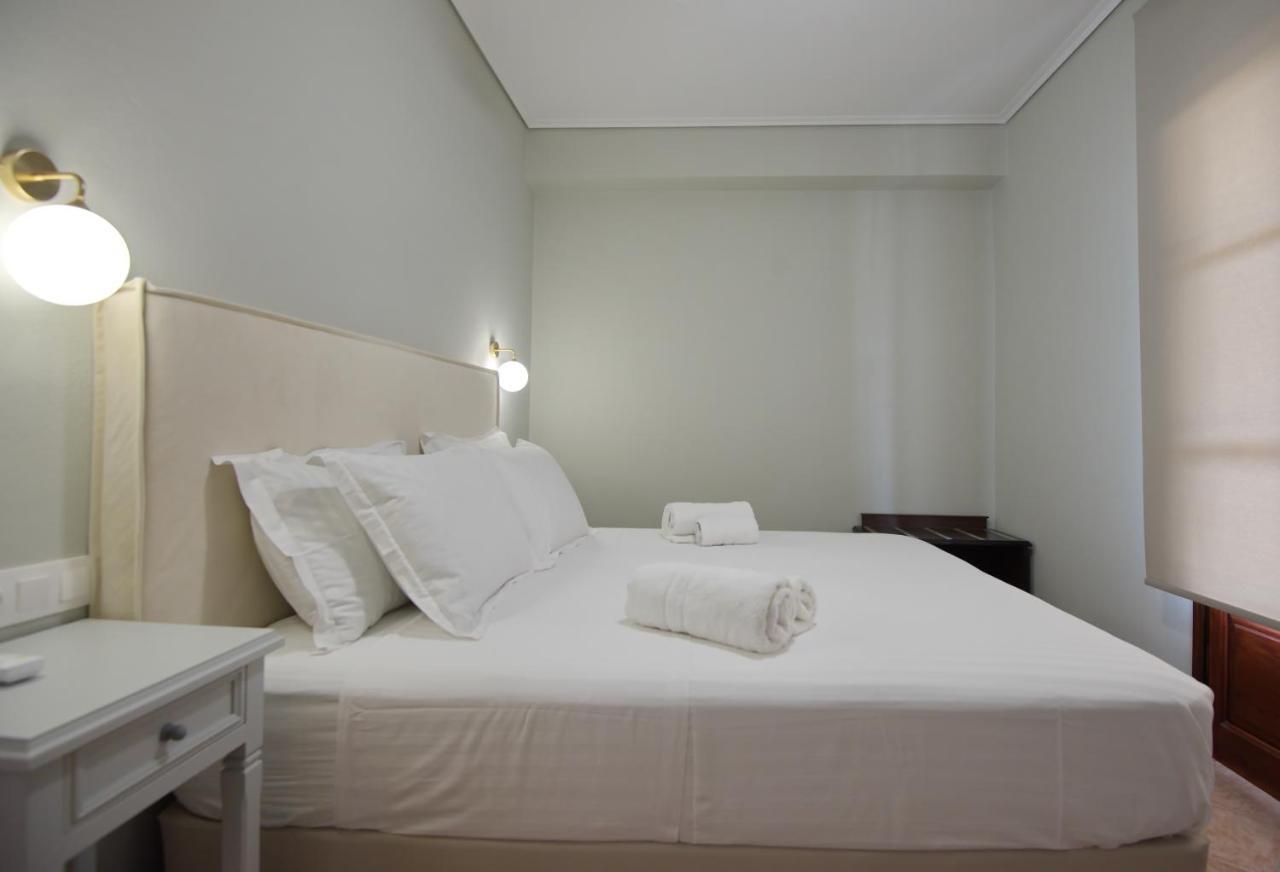 Elpida Apartments Votsi  Екстериор снимка