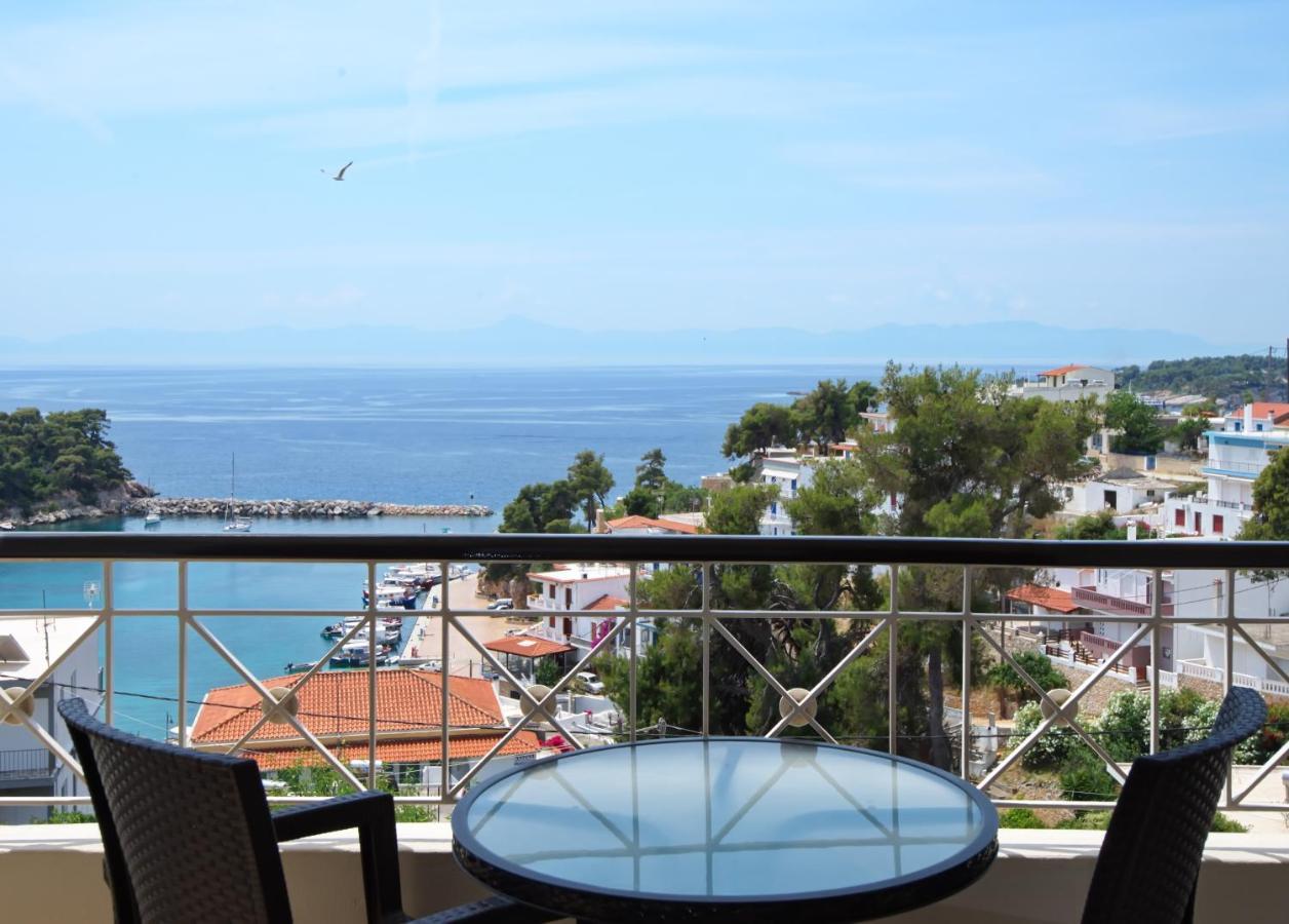 Elpida Apartments Votsi  Екстериор снимка